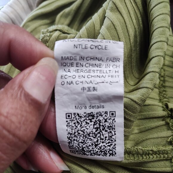 Shein Curve 2-Tone Green Cream Ribbed Crop Tank Top Women Size 0XL 12 Sleeveless - Picture 7 of 7